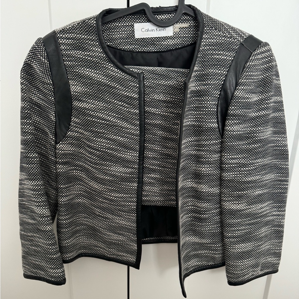 Calvin Klein 2 piece suit - jacket and skirt